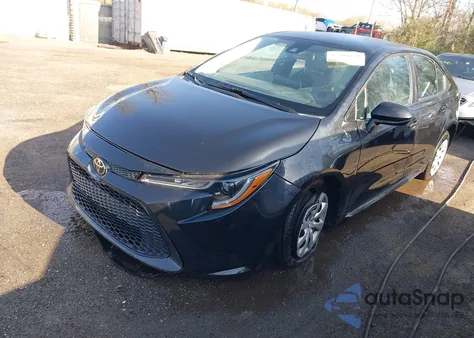 2021 Toyota Corolla Le z USA, uszkodzony, nr VIN 5YFEPMAE5MP190845